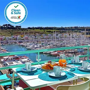 https://marina-bay-residence.hotelaalgarve.com