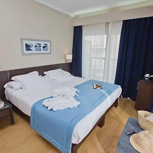 https://hotel-som-fona.allmallorcahotels.com