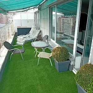 https://liege-centre-mediacite-appartement-terrasse-immense.brusselshotelsbook.com