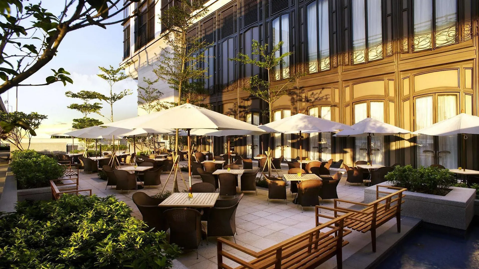 Harbour Grand Hong Kong Hotel