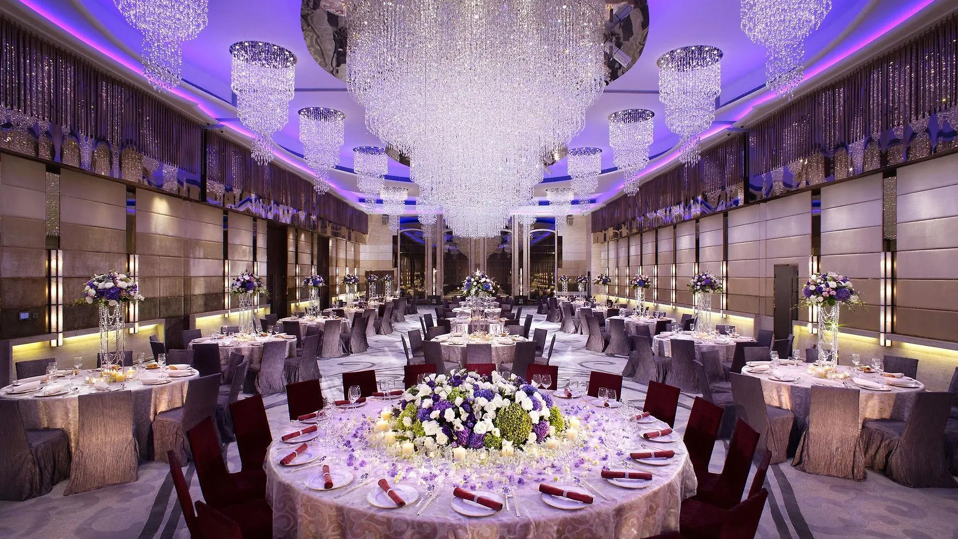 Harbour Grand Hong Kong Hotel